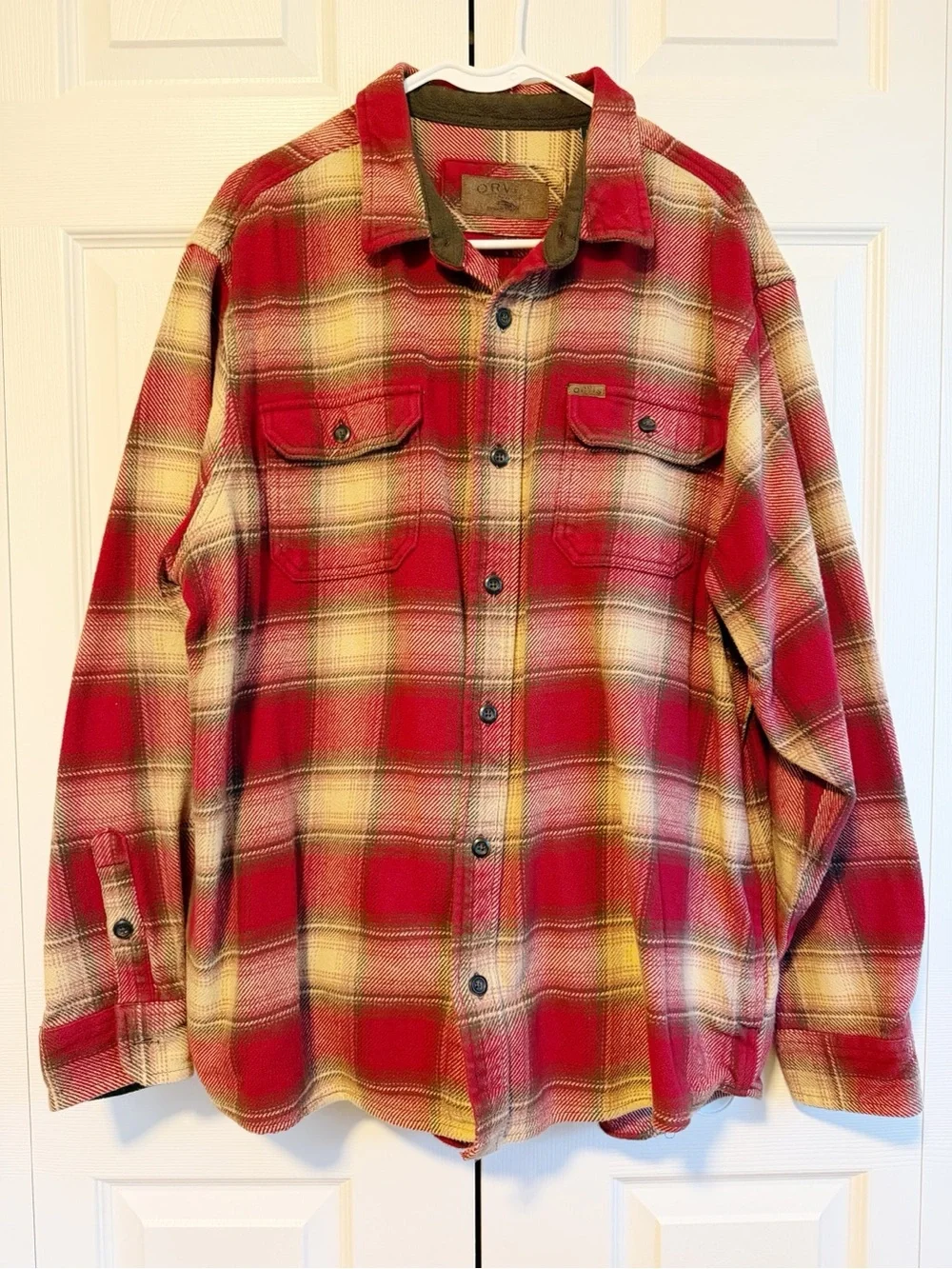 ORVIS Men’s Red and Cream Flannel Plaid Button Up Shirt Jacket | Size XXL